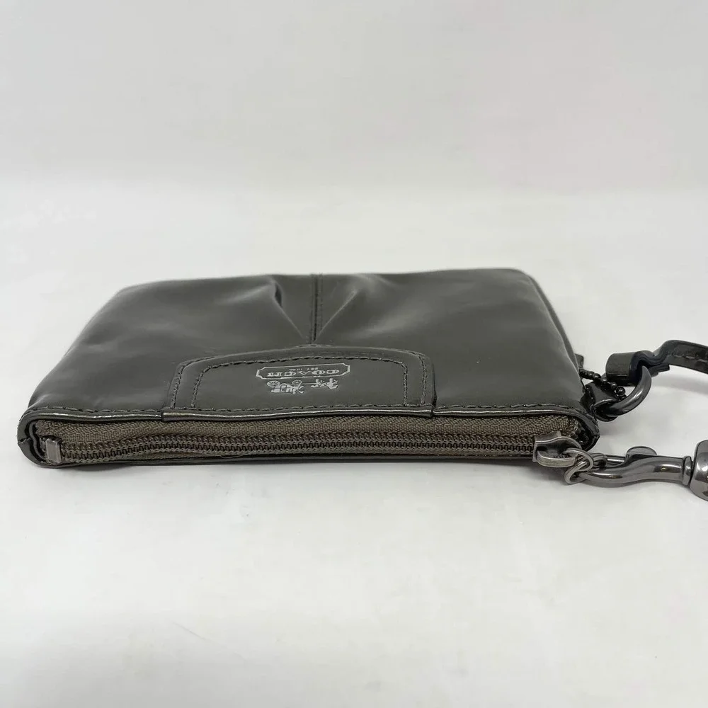 Coach Madison Patent Leather Wristlet Pewter Metallic Gray w/Hangtag Y2K